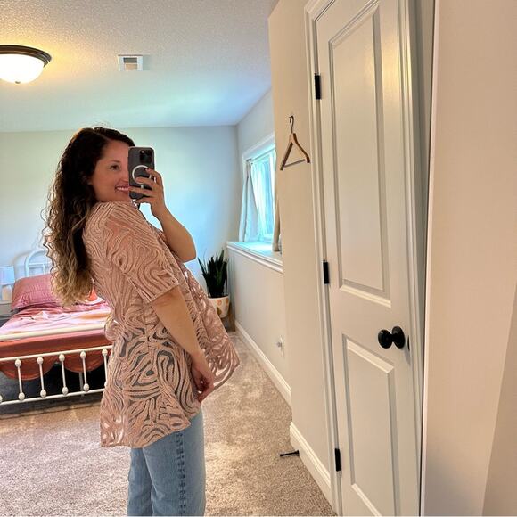 Alexis Pink Textured Blouse Top Small - Picture 3 of 12